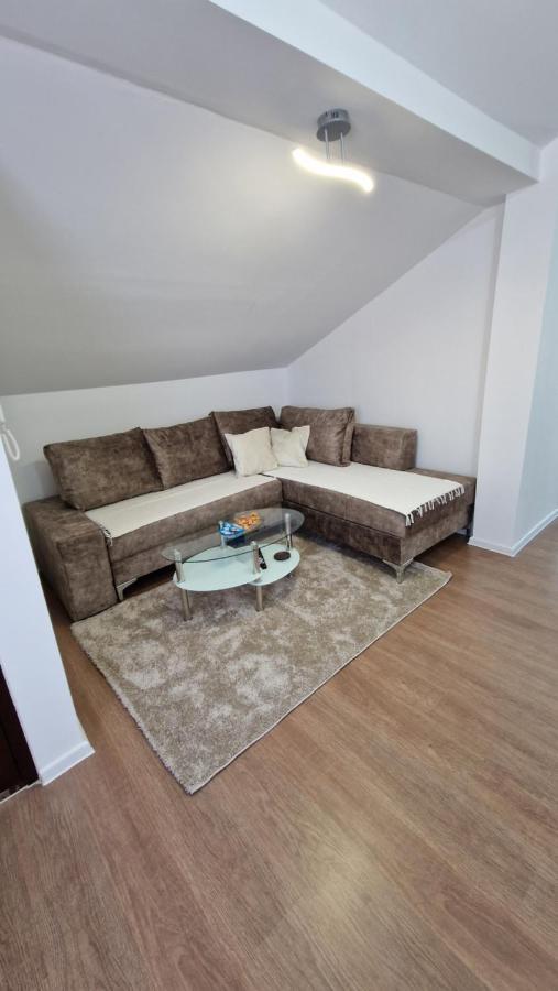 Apartmani Sky 1 2 3 Brcko Exterior photo