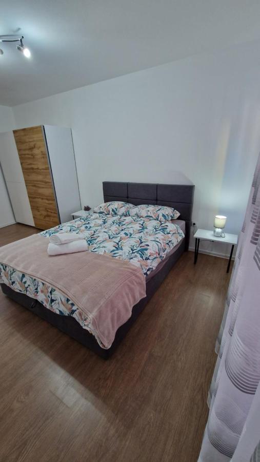 Apartmani Sky 1 2 3 Brcko Exterior photo