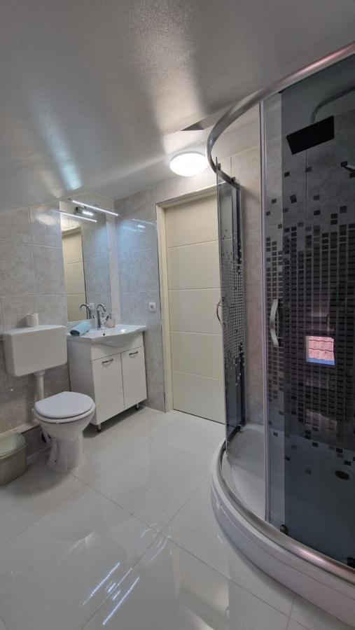 Apartmani Sky 1 2 3 Brcko Exterior photo